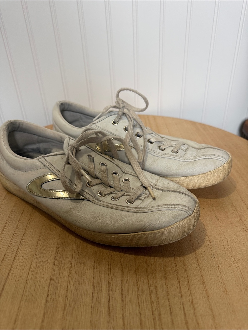 Tretorn White Sneakers with Gold Accent